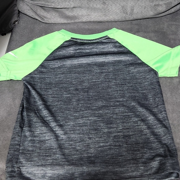 Nike Dri-FIT Just Do It T-Shirt - Picture 5 of 6